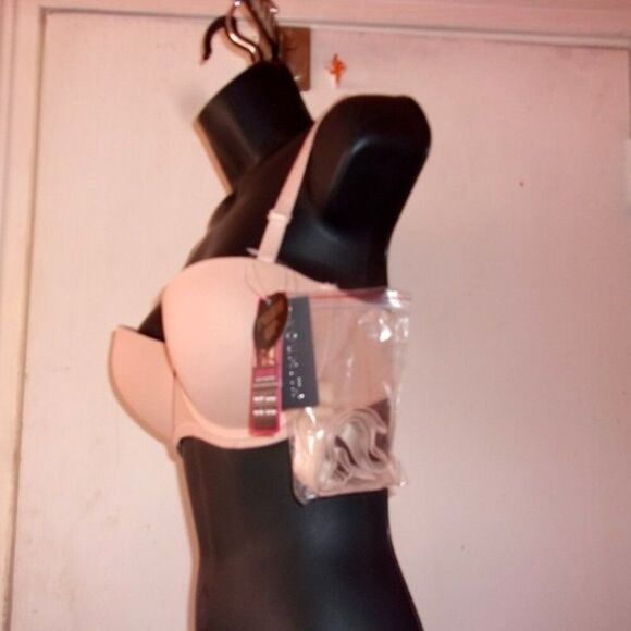 Youmita Nude 40C PushUp Bra w/Multiway Straps NWT - Picture 4 of 9